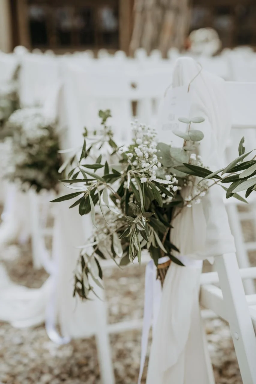 Mesa de boda con flores